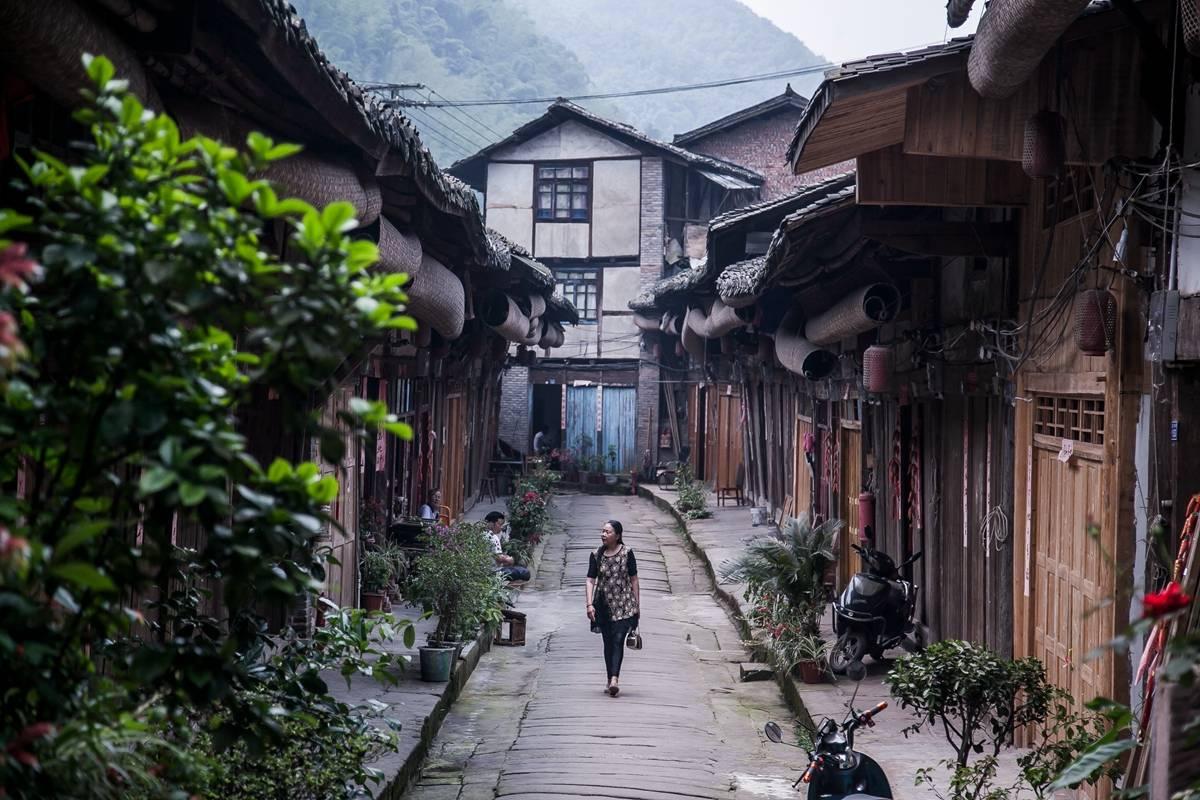 逃出上锁的现代房间3